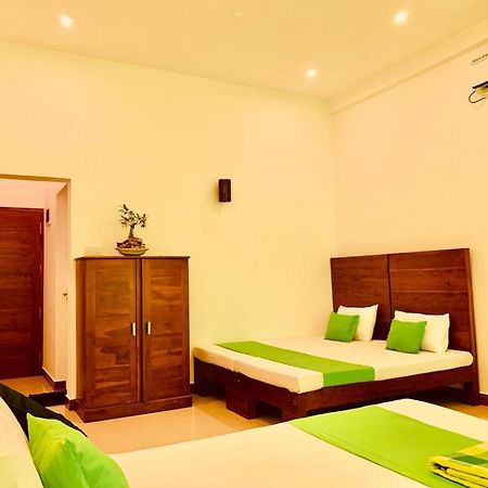 Elegant Lake House Tissamaharama Luaran gambar