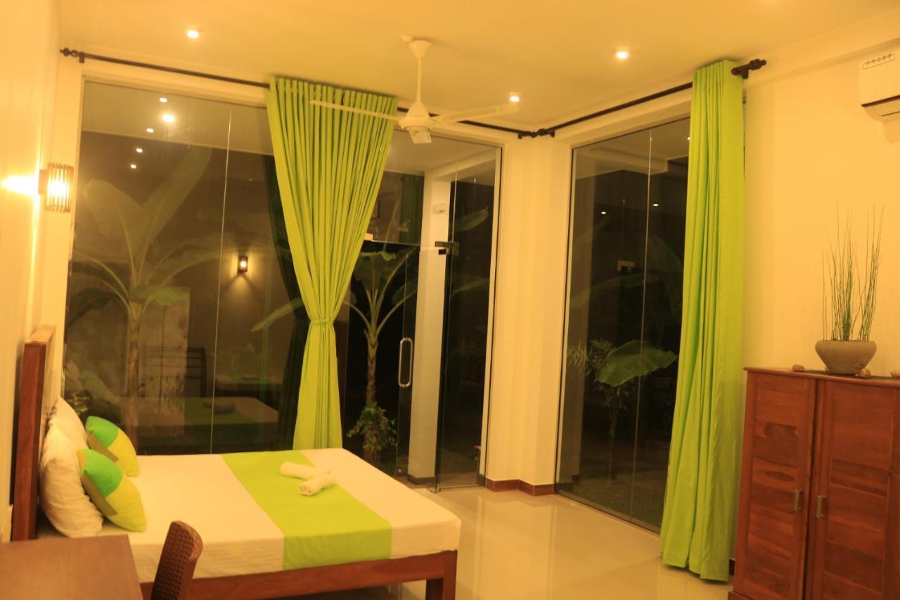 Elegant Lake House Tissamaharama Luaran gambar
